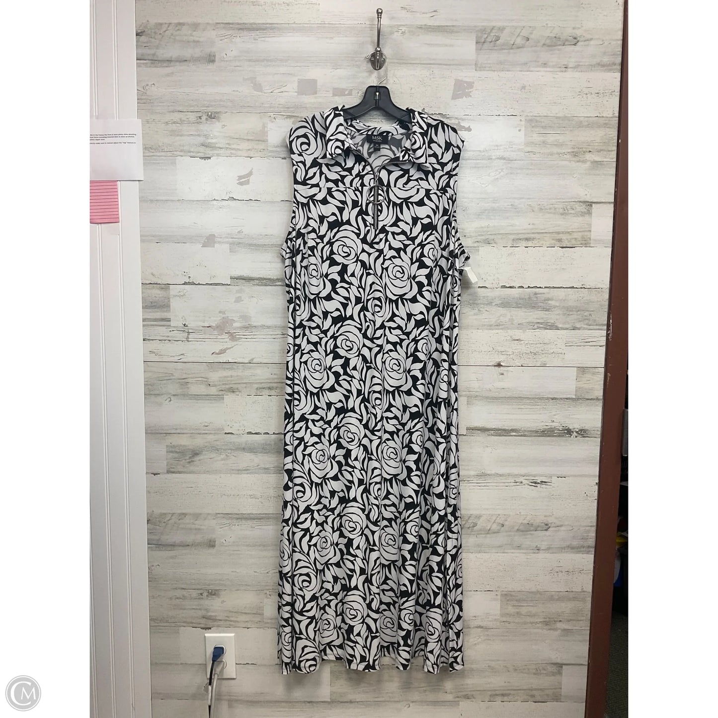 Dress Casual Maxi By Msk In Black & White, Size: 3x
