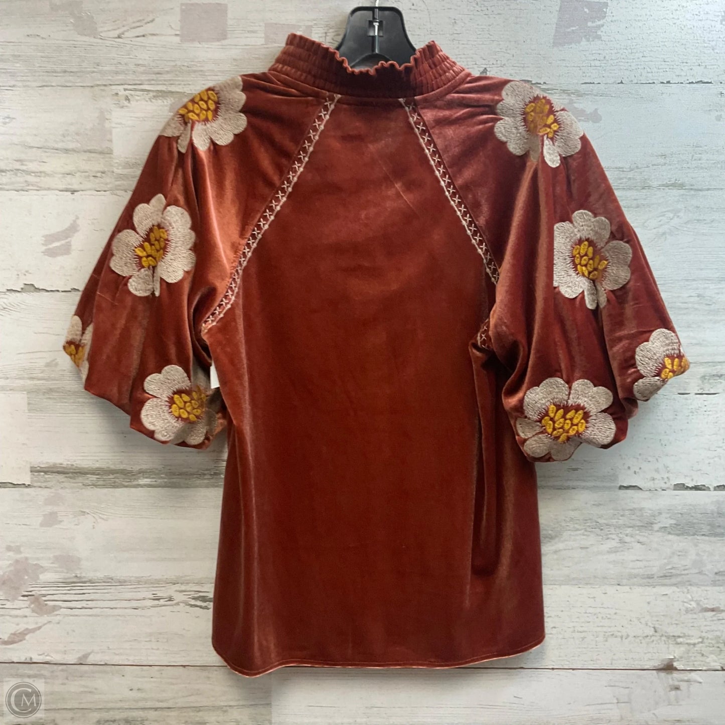 Top Short Sleeve By Thml In Orange, Size: Xs