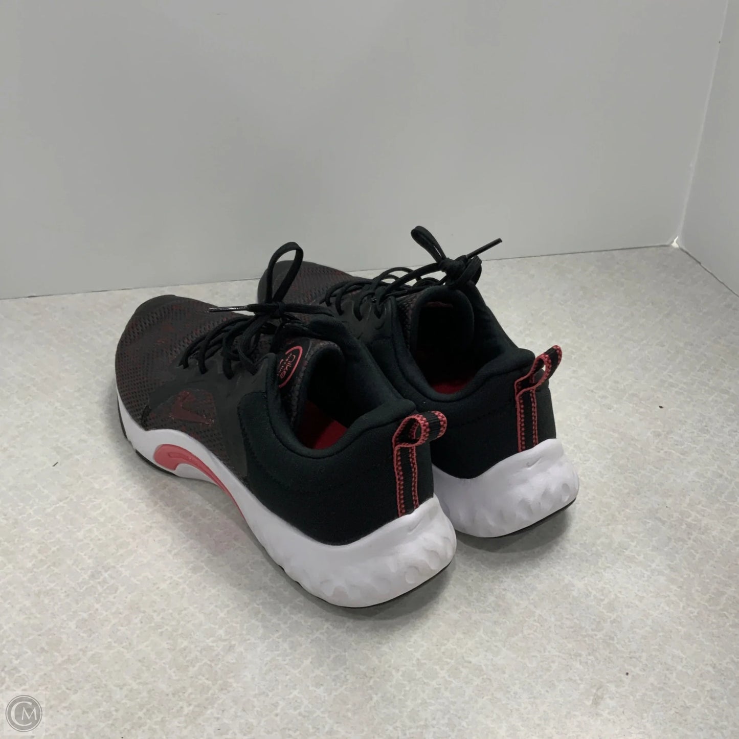 Shoes Athletic By Nike In Black, Size: 9