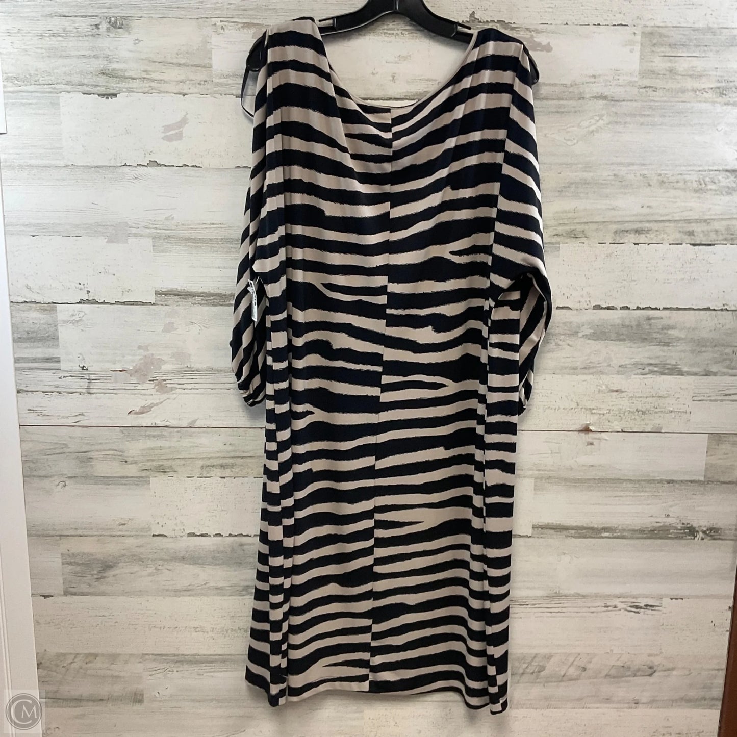 Dress Casual Short By Calvin Klein In Black & Brown, Size: 2x