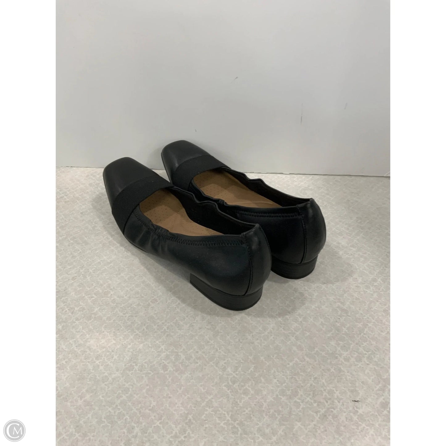 Shoes Flats By Clarks In Black, Size: 7.5