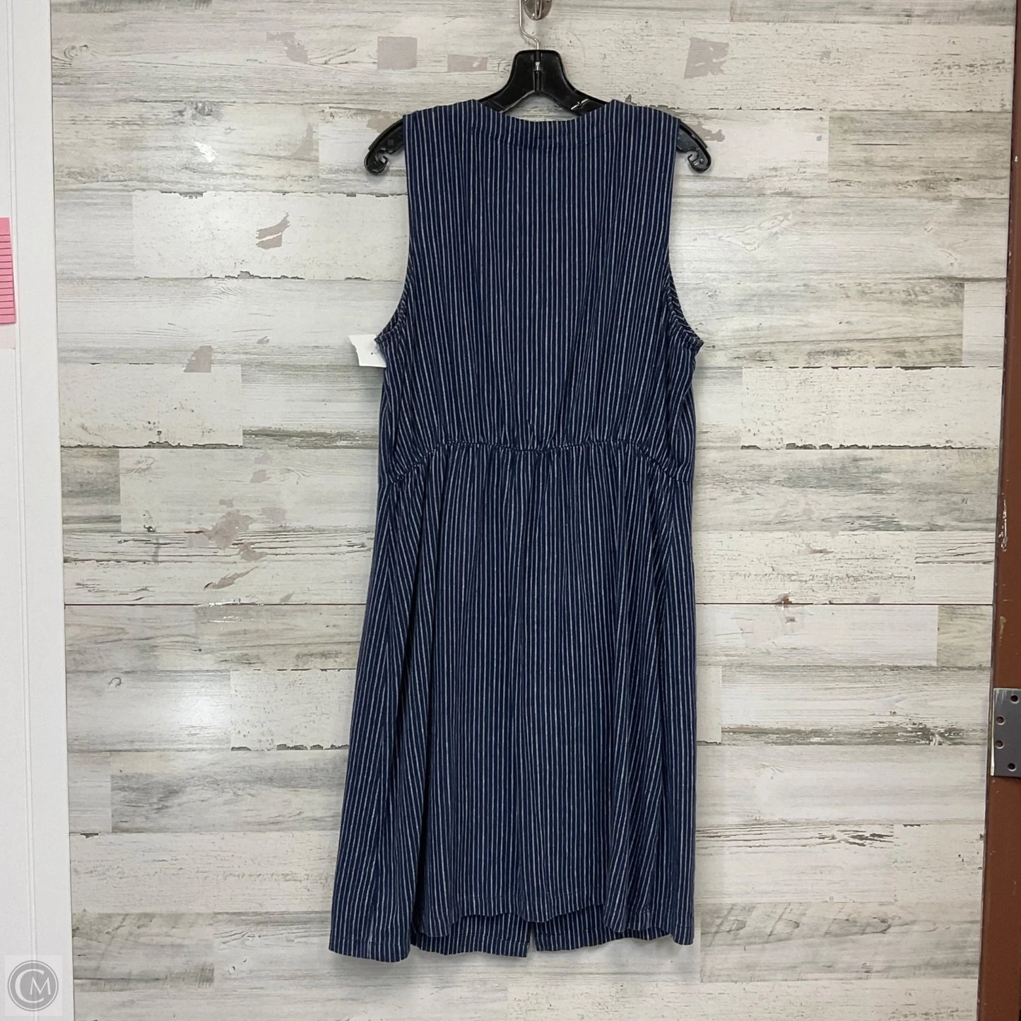 Dress Casual Short By Old Navy In Blue, Size: L