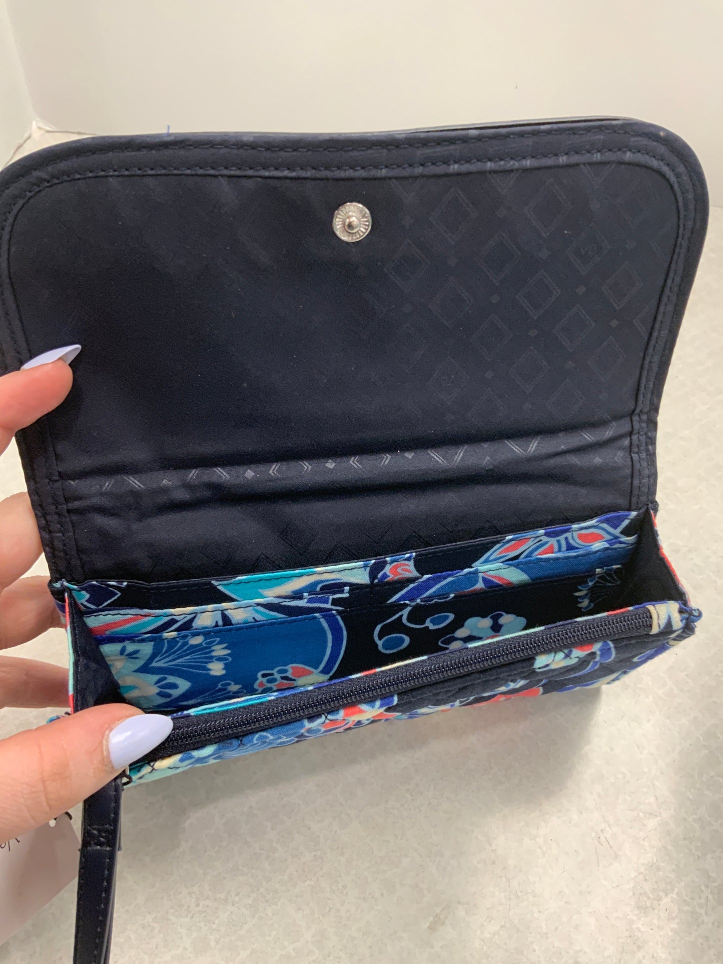 Wallet By Vera Bradley, Size: Large
