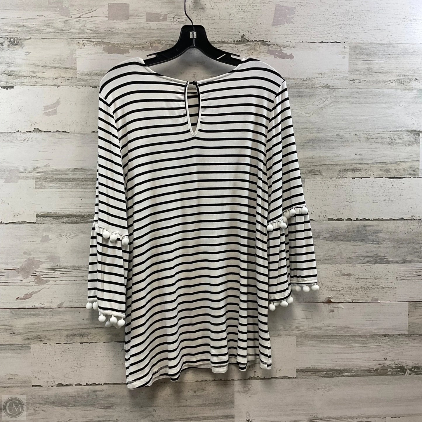 Top Long Sleeve By Jodifl In White, Size: L