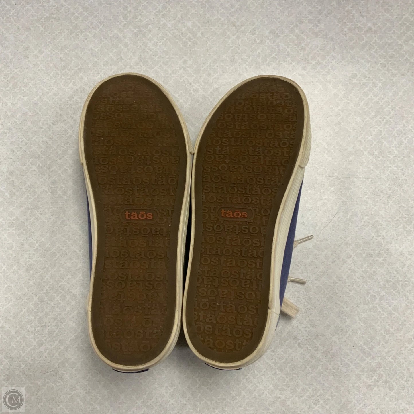 Shoes Sneakers By Taos In Blue, Size: 7.5