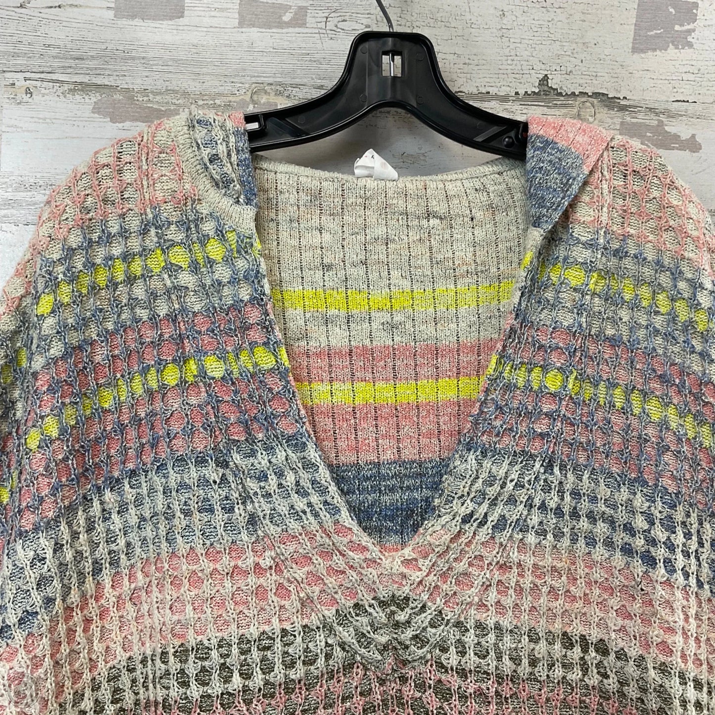Sweater Short Sleeve By Daily Practice By Anthropologie In Cream, Size: M