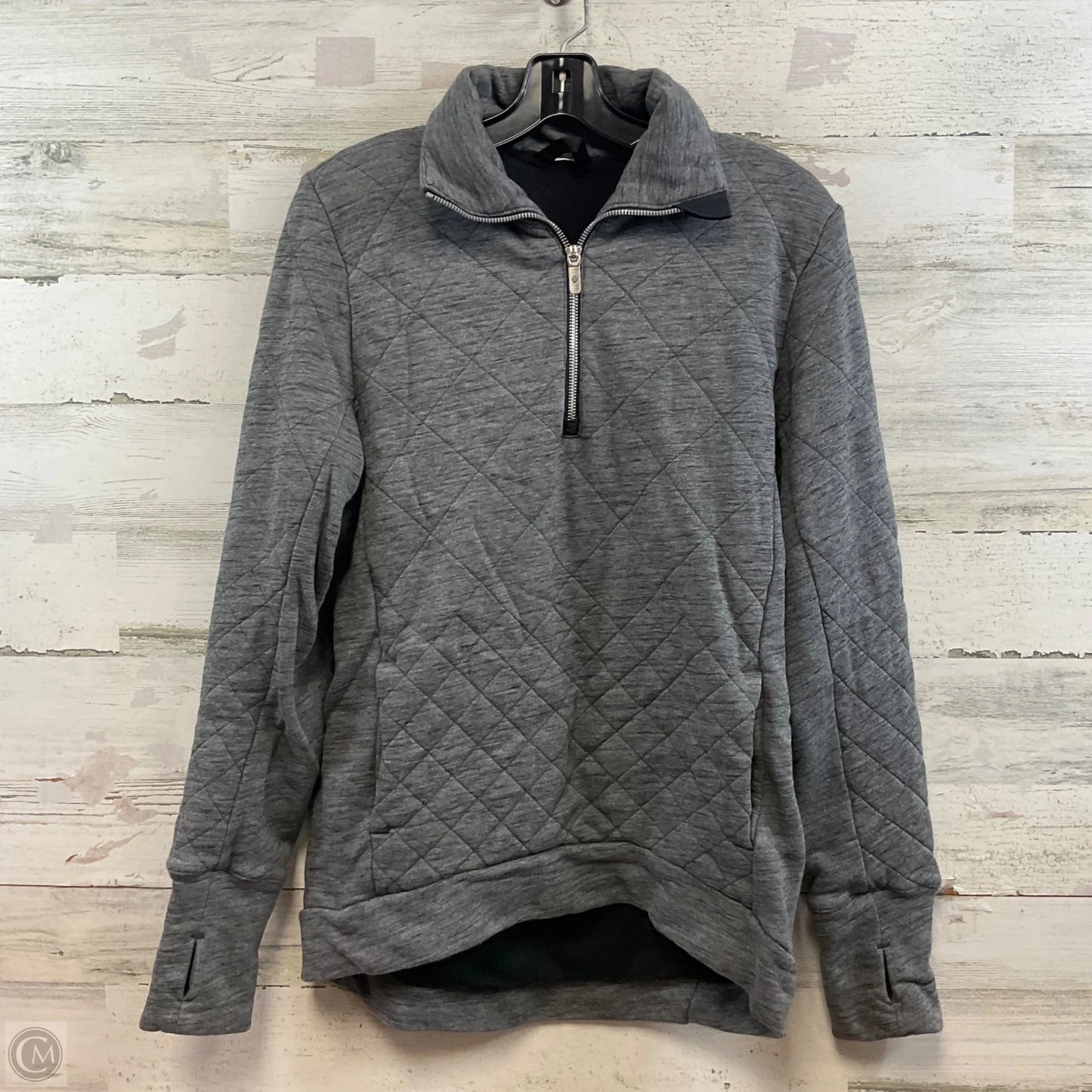 Athletic Top Long Sleeve Collar By Lululemon In Grey, Size: S