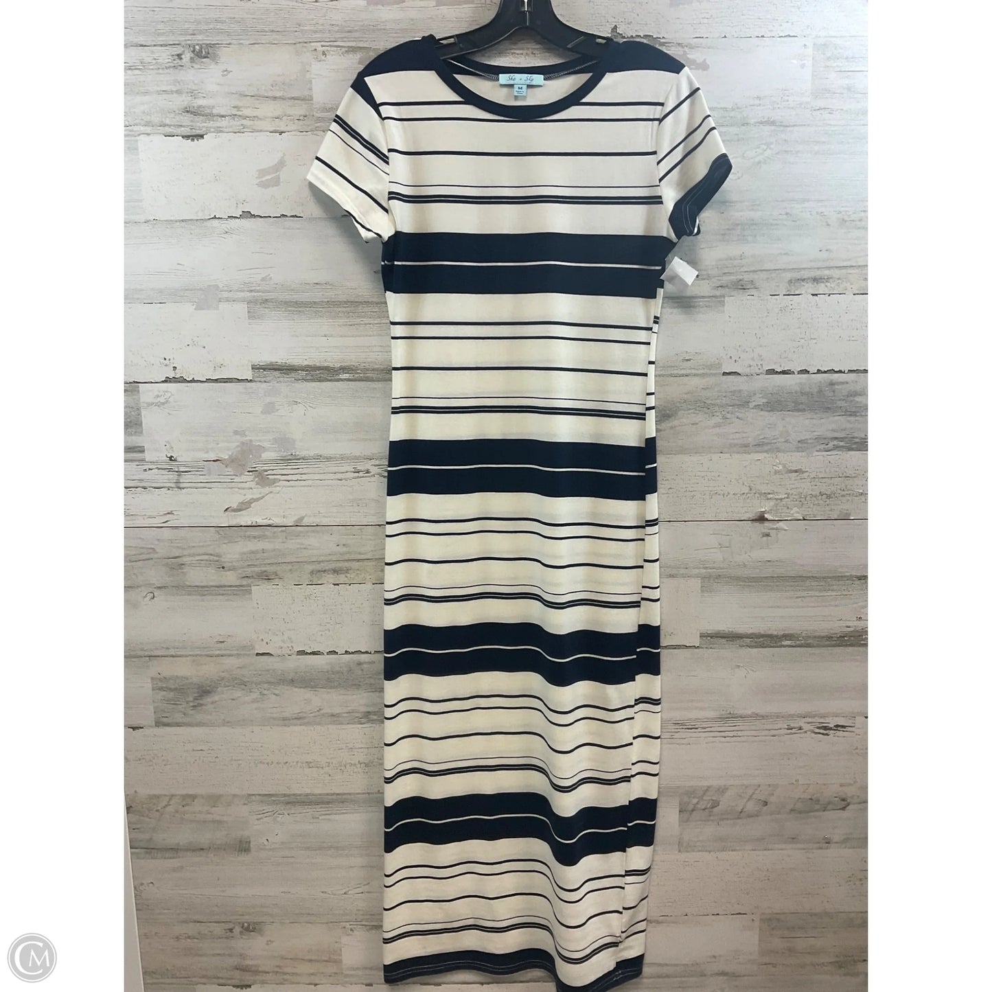 Dress Casual Maxi By She + Sky In White, Size: M