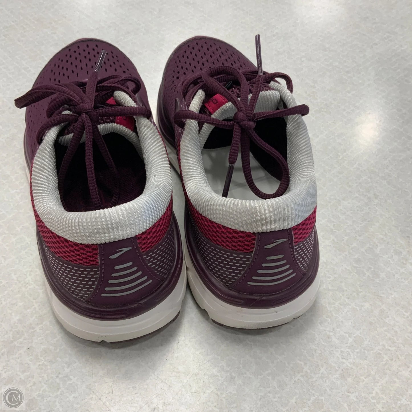 Shoes Athletic By Brooks In Purple, Size: 7.5