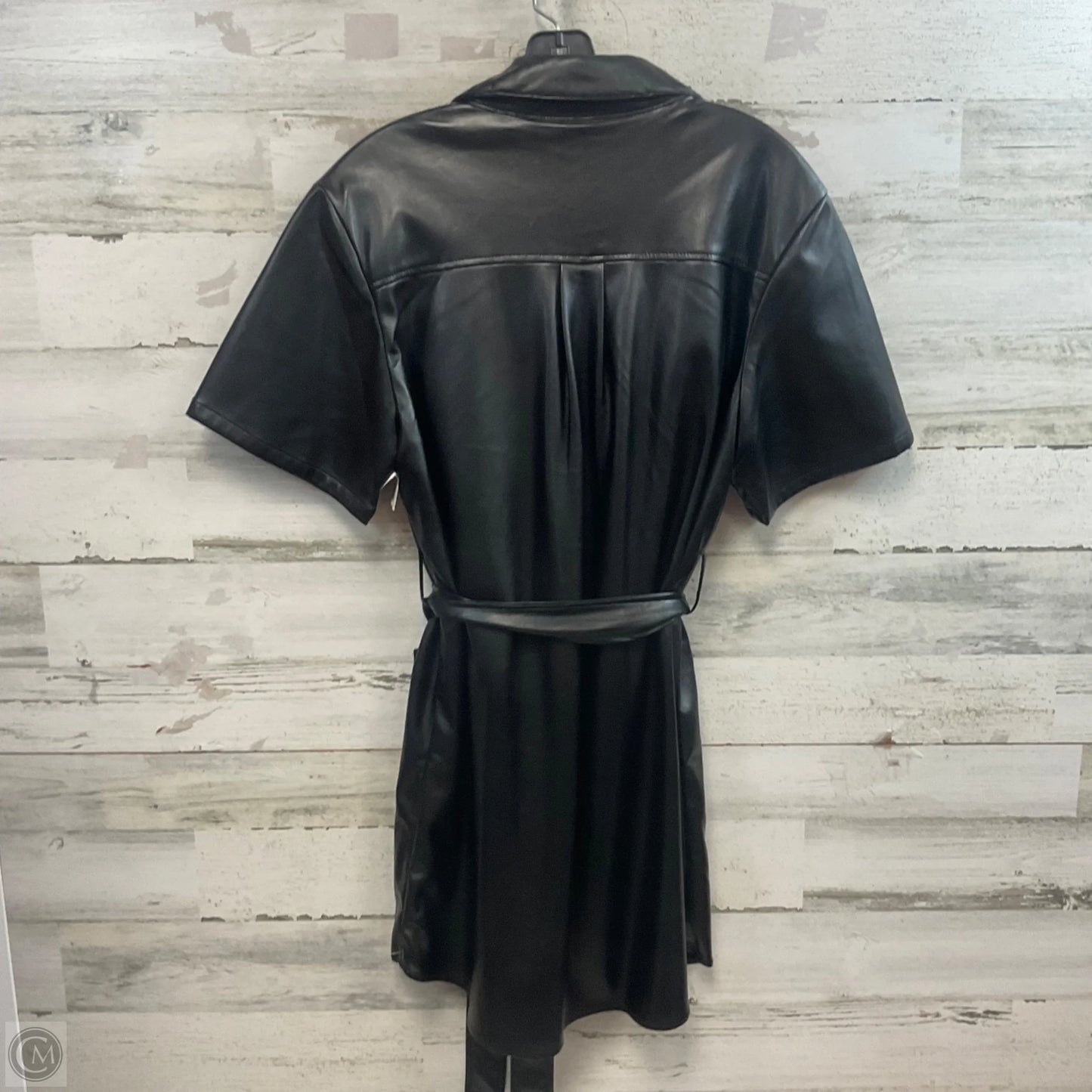 Dress Casual Short By House Of Harlow In Black, Size: M