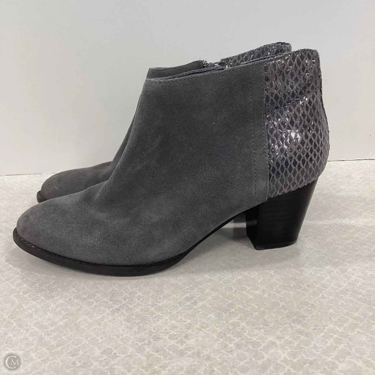 Boots Ankle Heels By Vionic In Grey, Size: 8