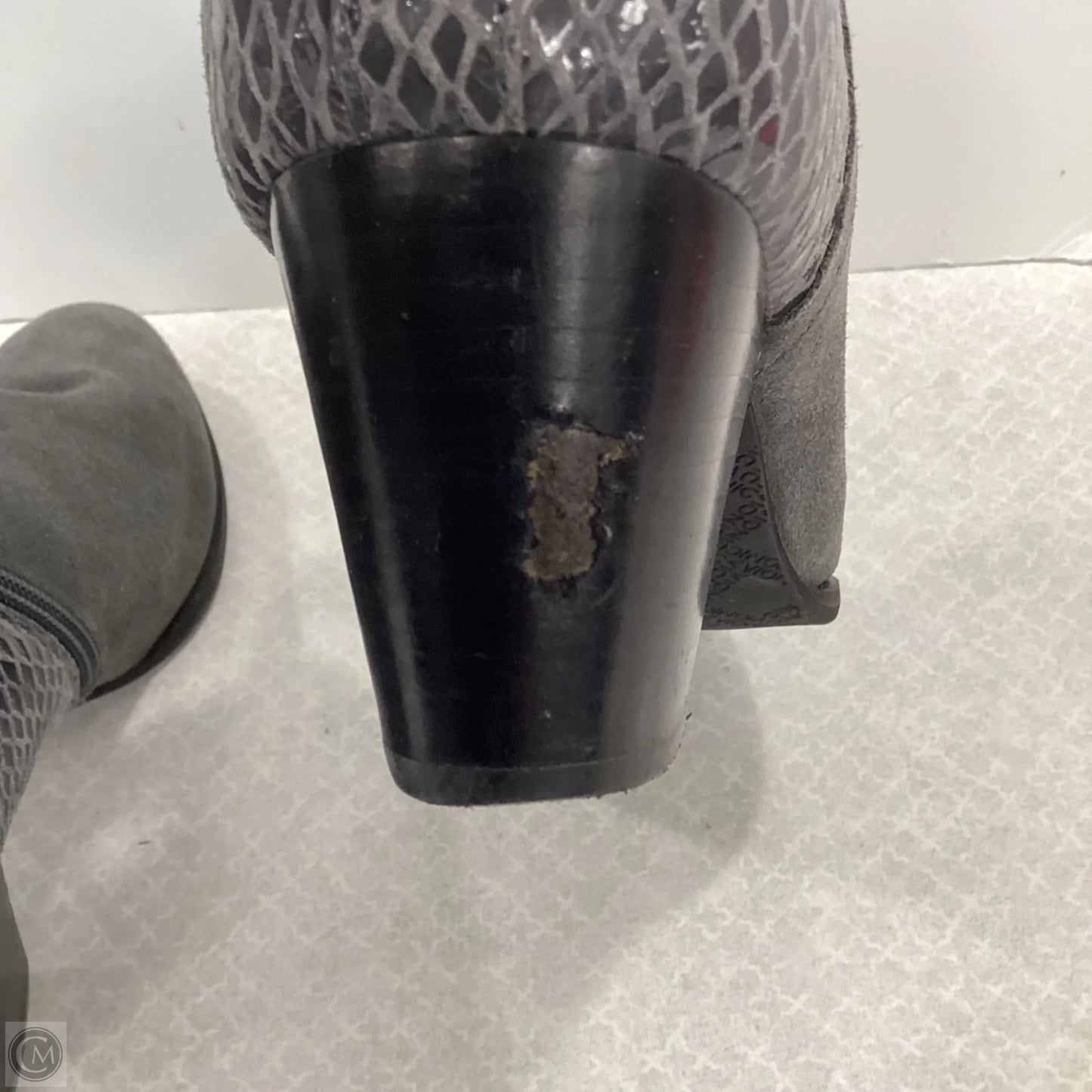Boots Ankle Heels By Vionic In Grey, Size: 8