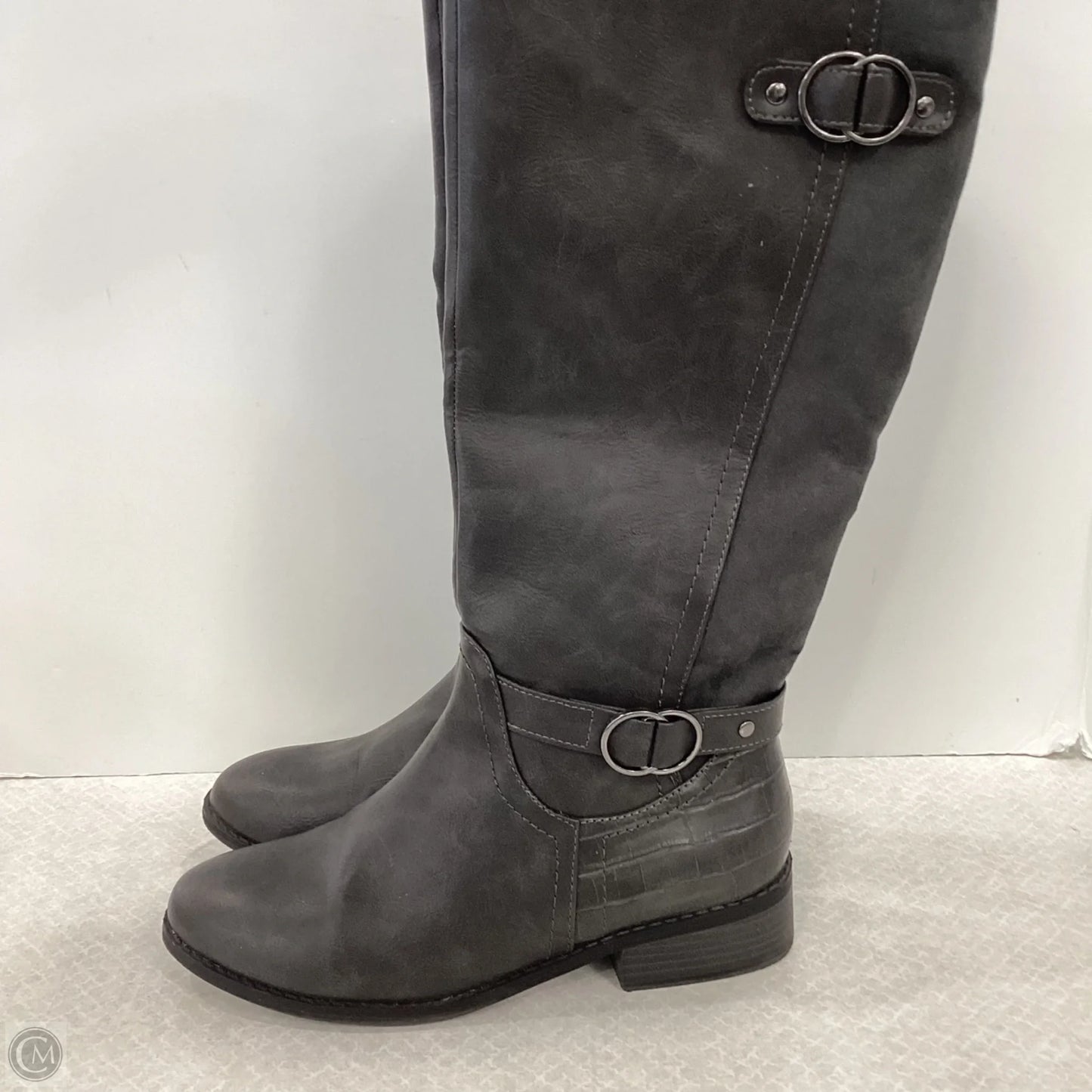 Boots Knee Flats By Kendra Scott In Grey, Size: 8