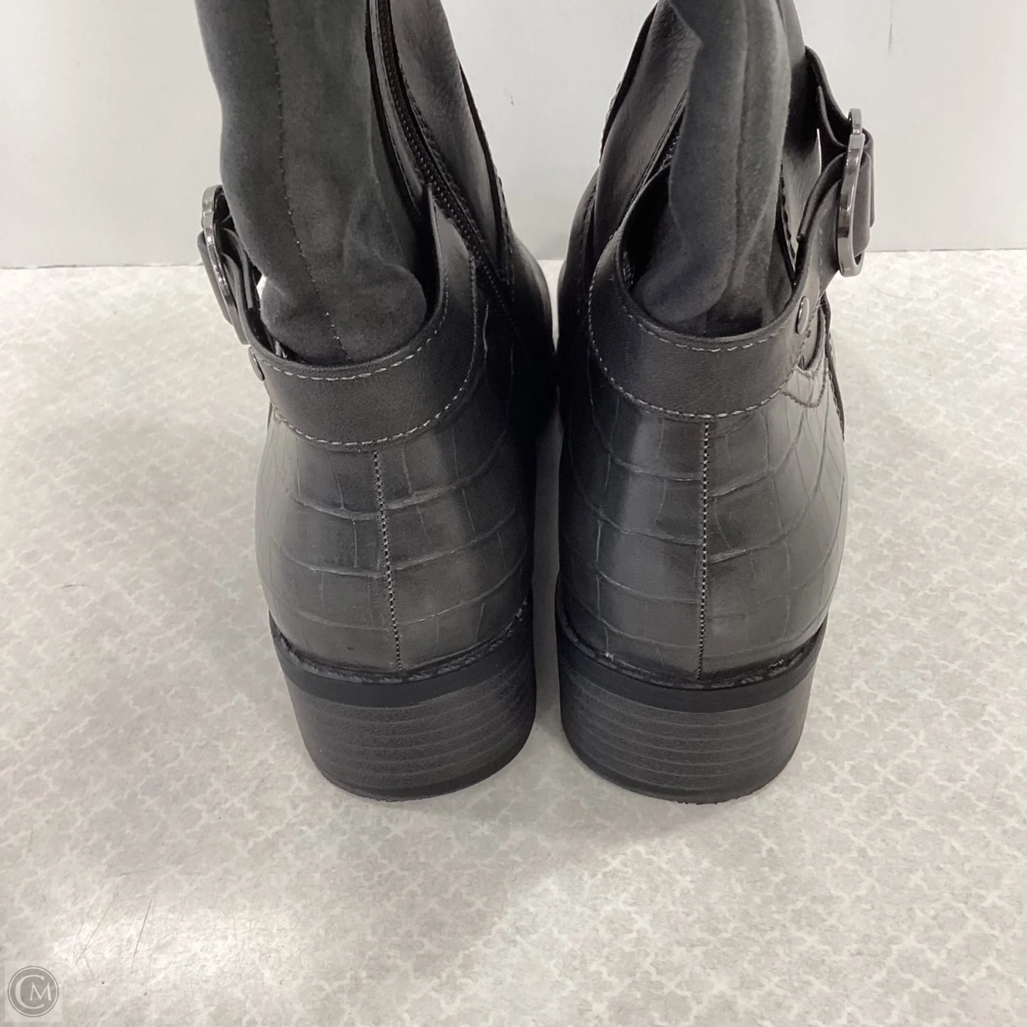 Boots Knee Flats By Kendra Scott In Grey, Size: 8