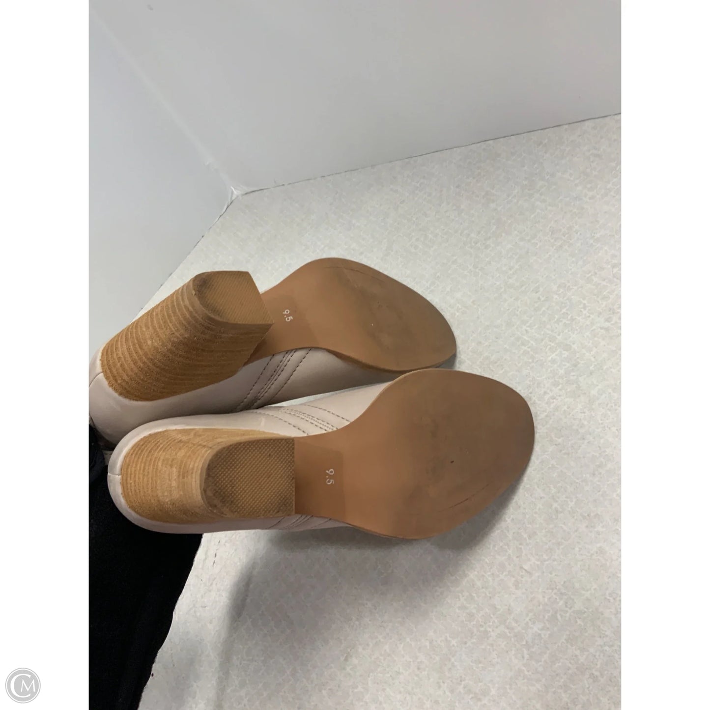 Boots Ankle Heels By Jeffrey Campbell In Grey, Size: 9.5