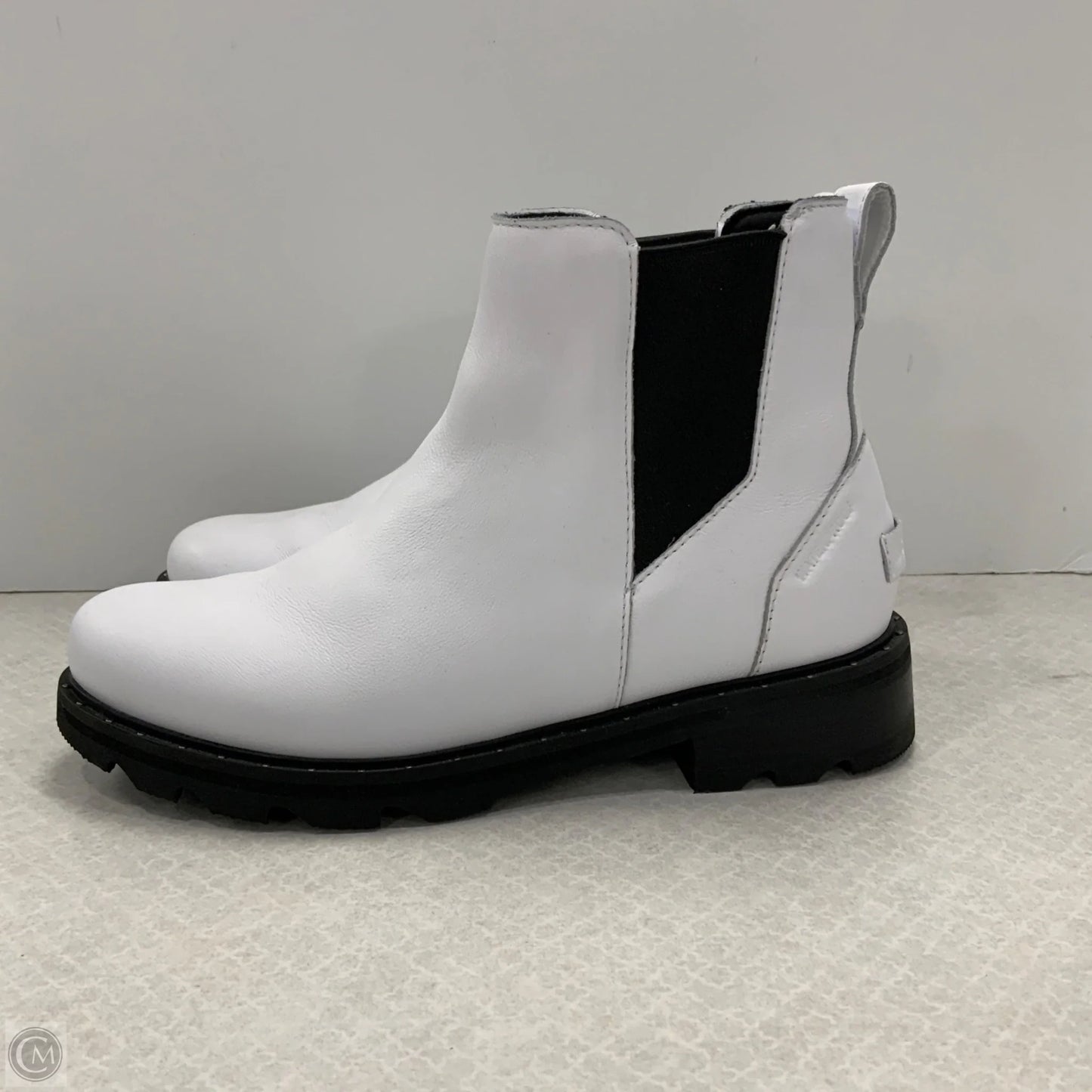 Boots Ankle Flats By Sorel In White, Size: 9.5