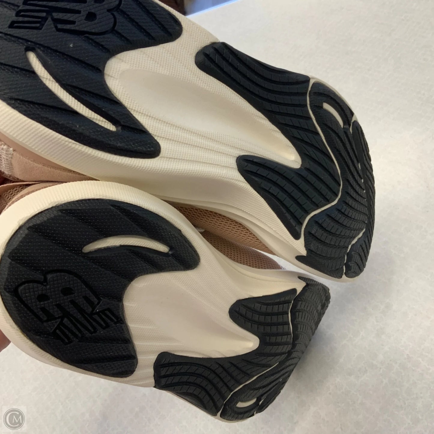 Shoes Athletic By New Balance In Brown, Size: 9.5