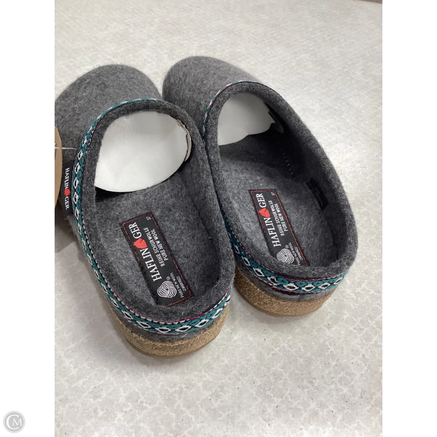 Shoes Flats By Haflinger In Grey, Size: 6.5