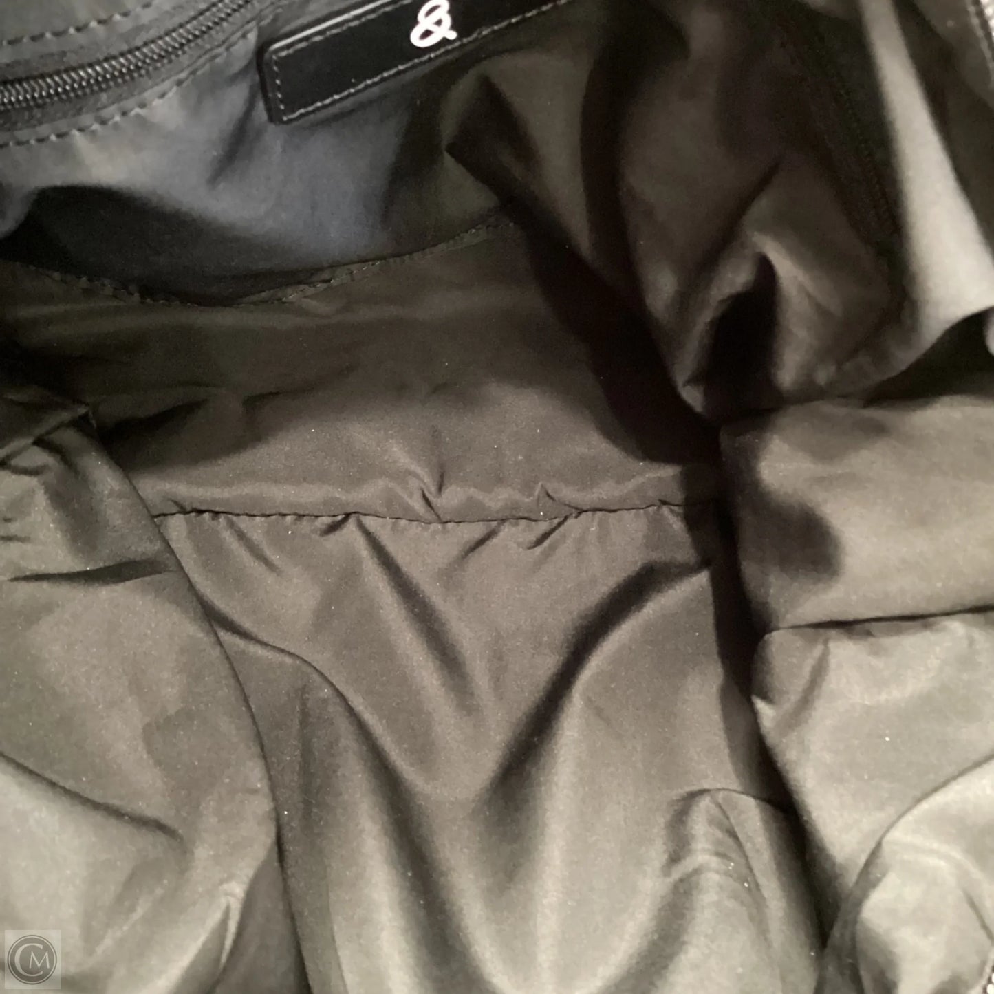 Handbag By Clothes Mentor, Size: Medium