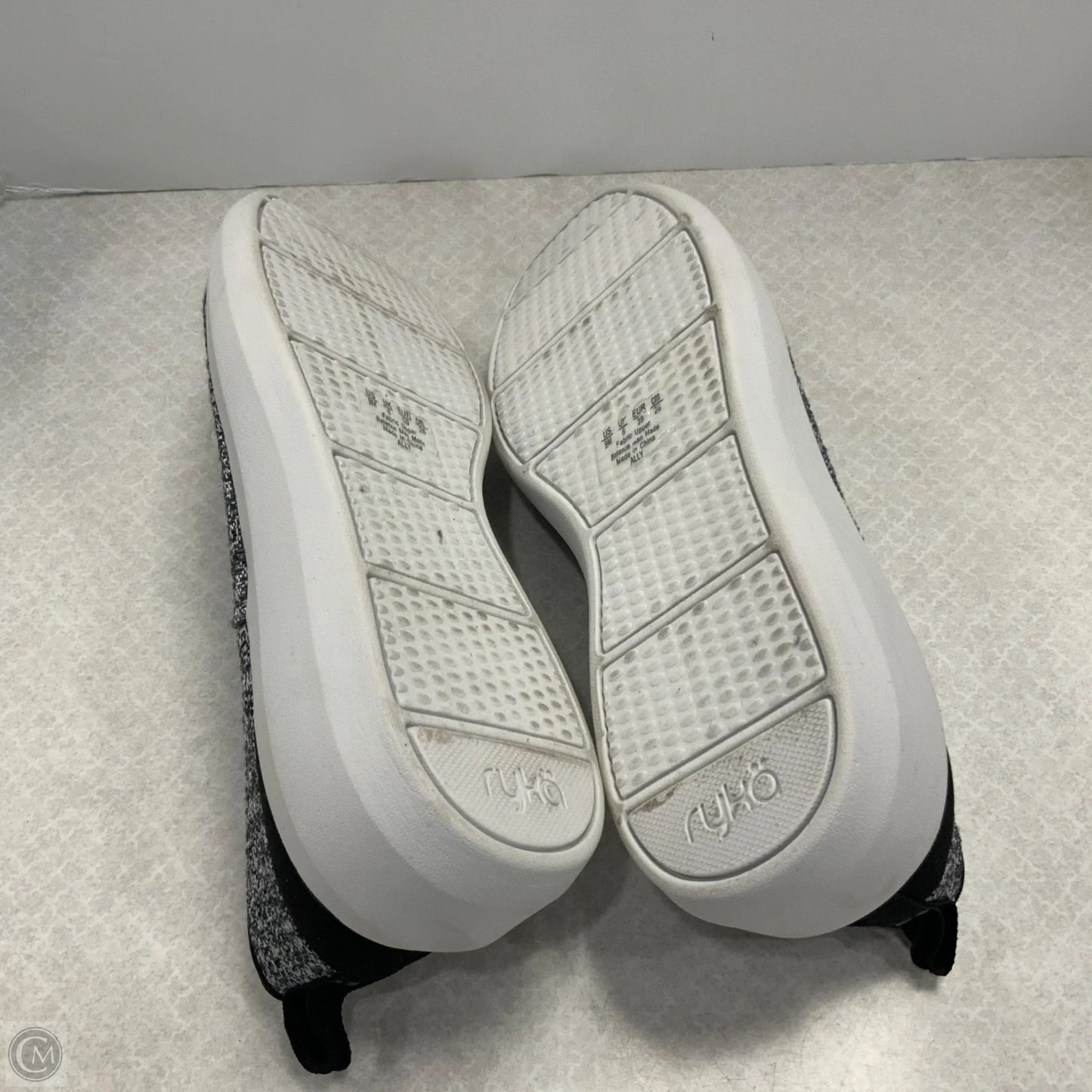 Shoes Athletic By Ryka In Grey, Size: 8