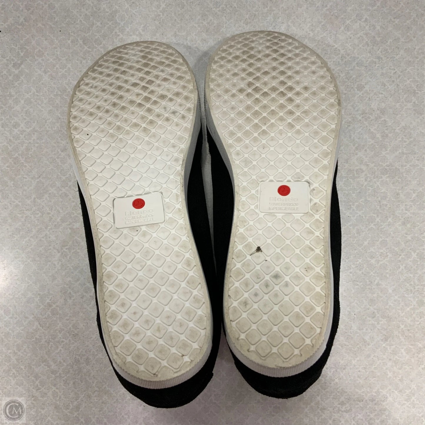 Shoes Flats By Blondo In Black, Size: 8