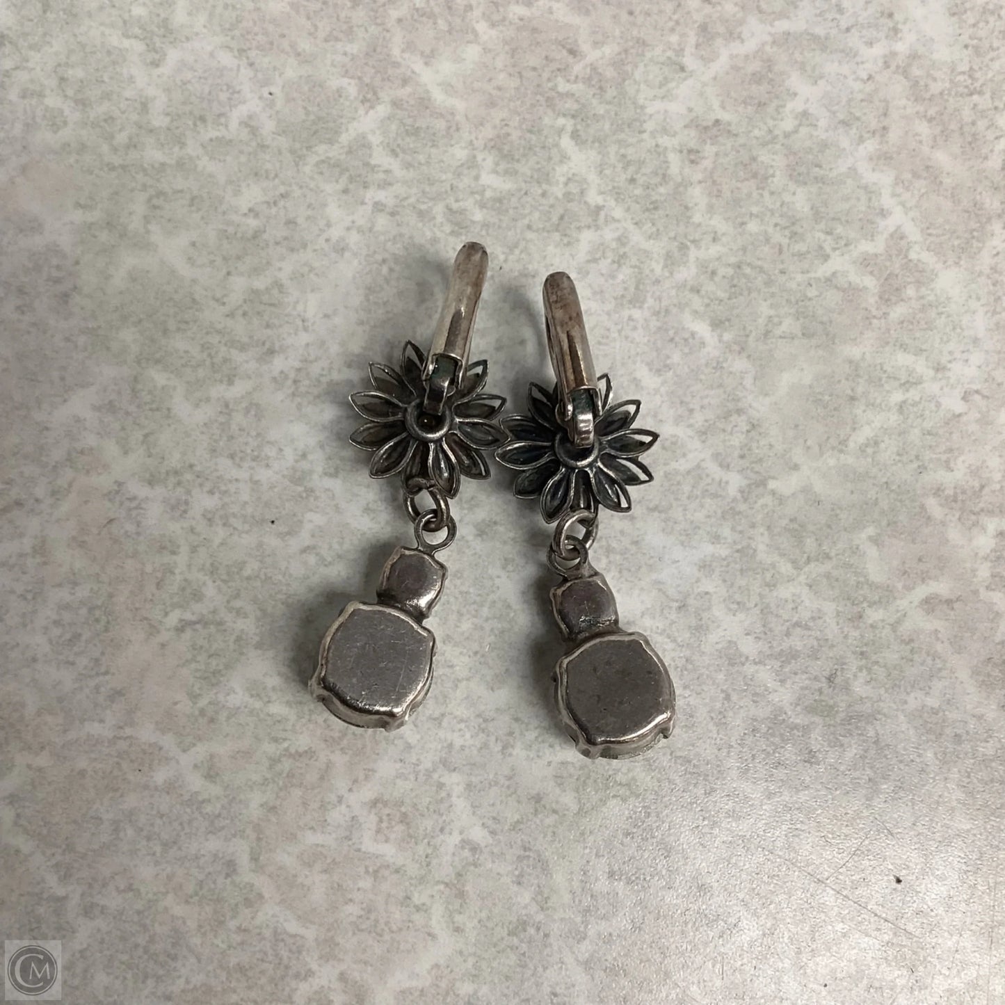 Earrings Dangle/drop By Mariana