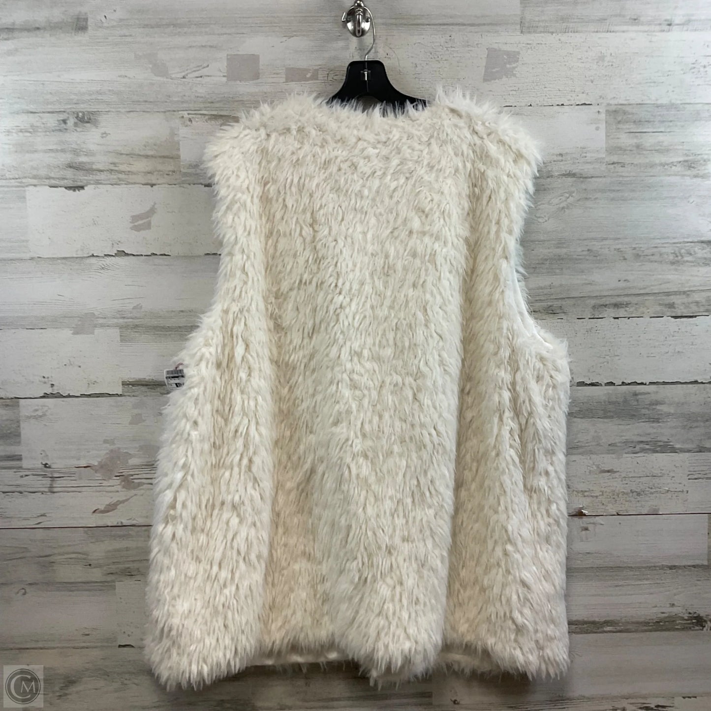 Vest Faux Fur & Sherpa By Ruby Rd In White, Size: 3x