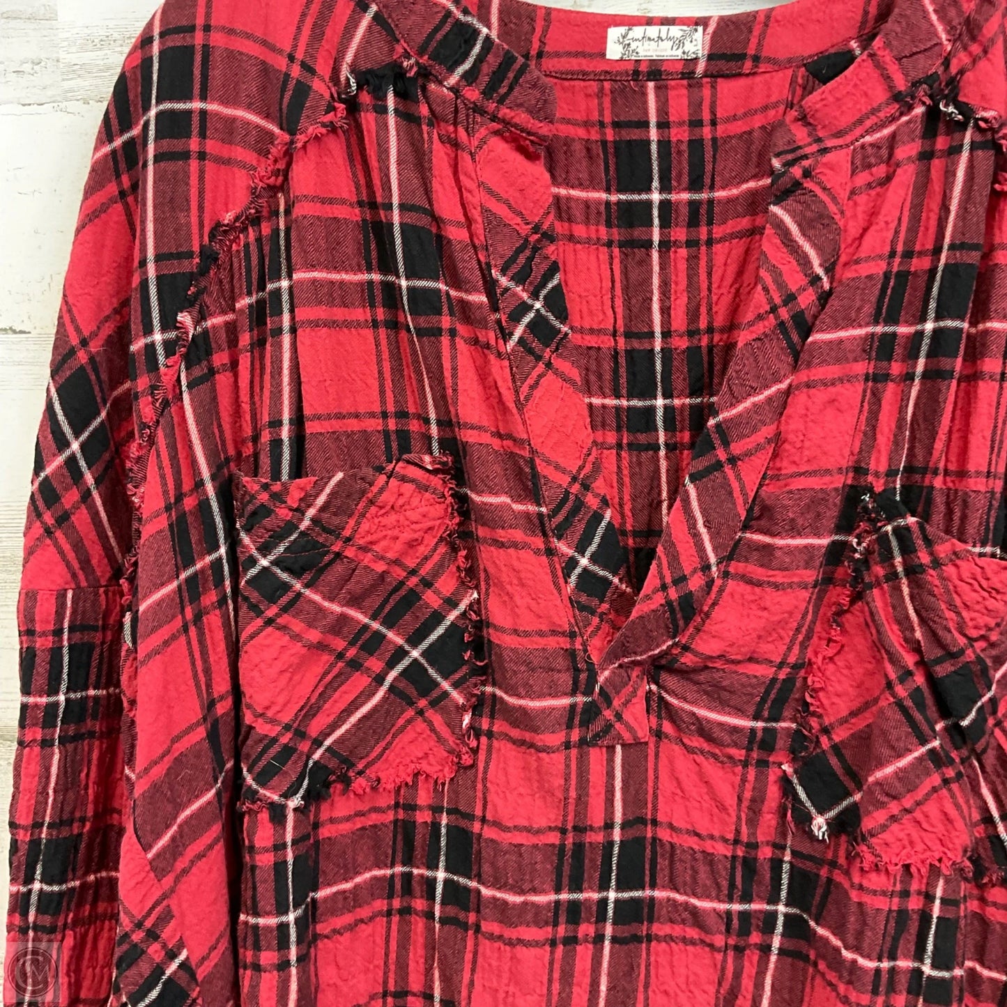 Top 3/4 Sleeve By Free People In Black & Red, Size: S