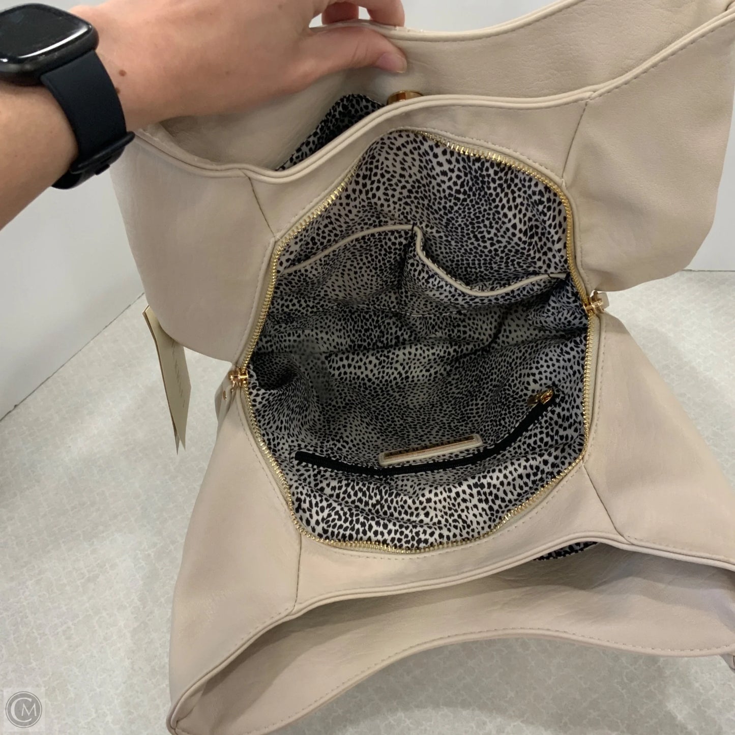 Handbag By Antik Kraft, Size: Large