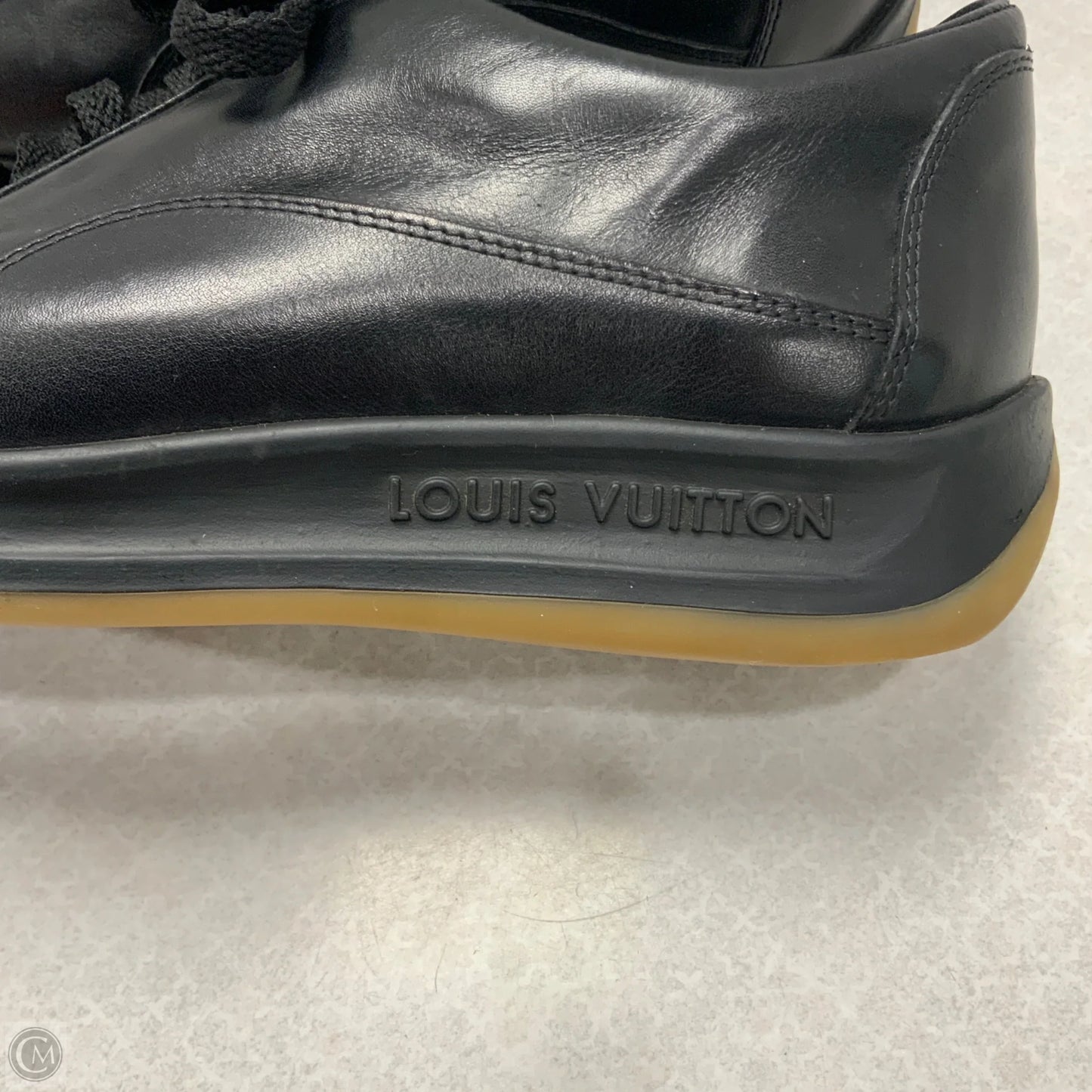 Shoes Luxury Designer By Louis Vuitton In Black, Size: 6.5