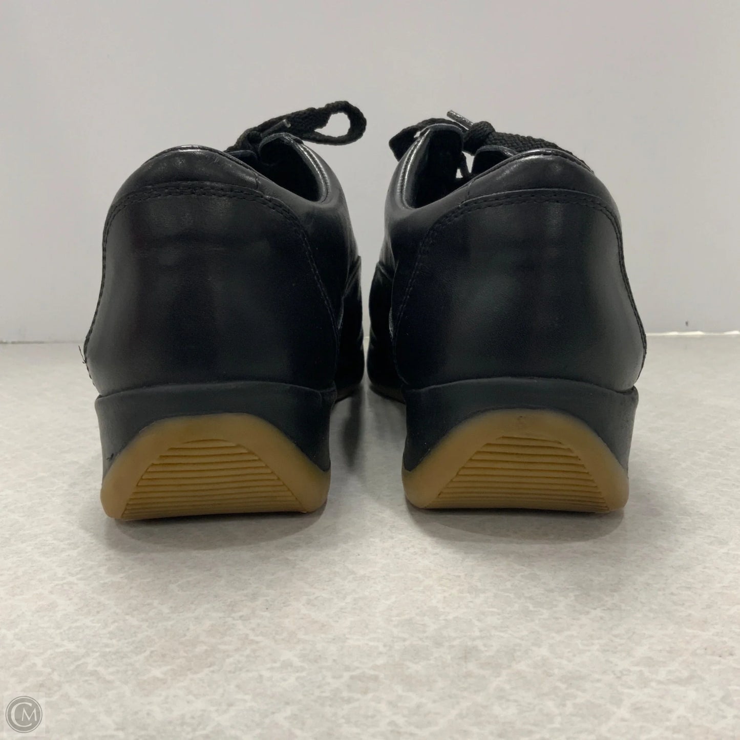 Shoes Luxury Designer By Louis Vuitton In Black, Size: 6.5
