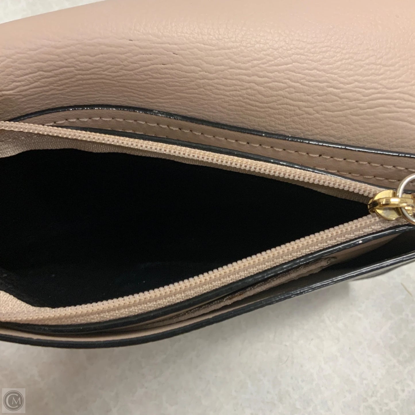 Wristlet Designer By Kate Spade, Size: Medium