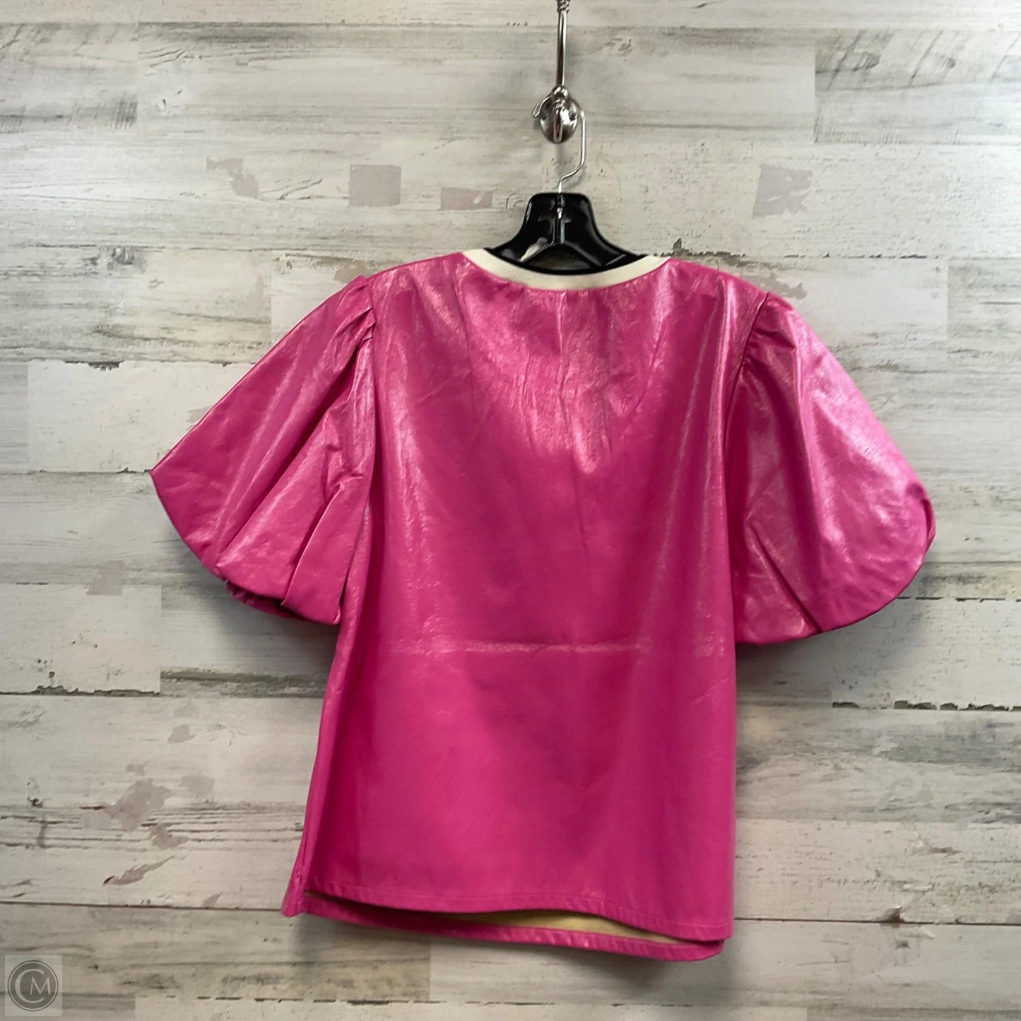 Top Short Sleeve By Thml In Pink, Size: M