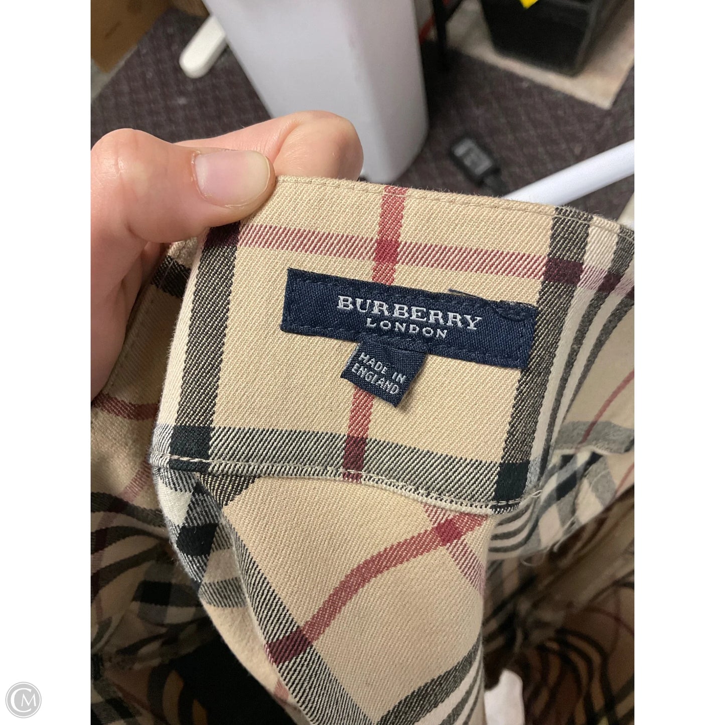 Skirt Luxury Designer By Burberry In Plaid Pattern, Size: 6