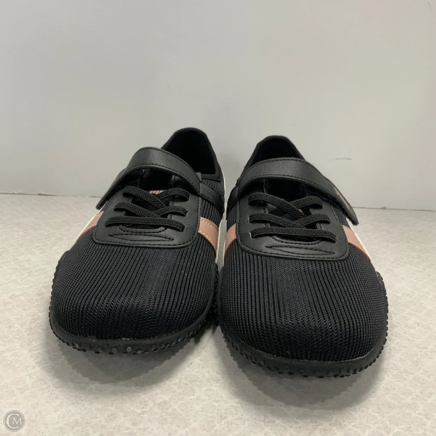 Shoes Sneakers By Puma In Black, Size: 8.5
