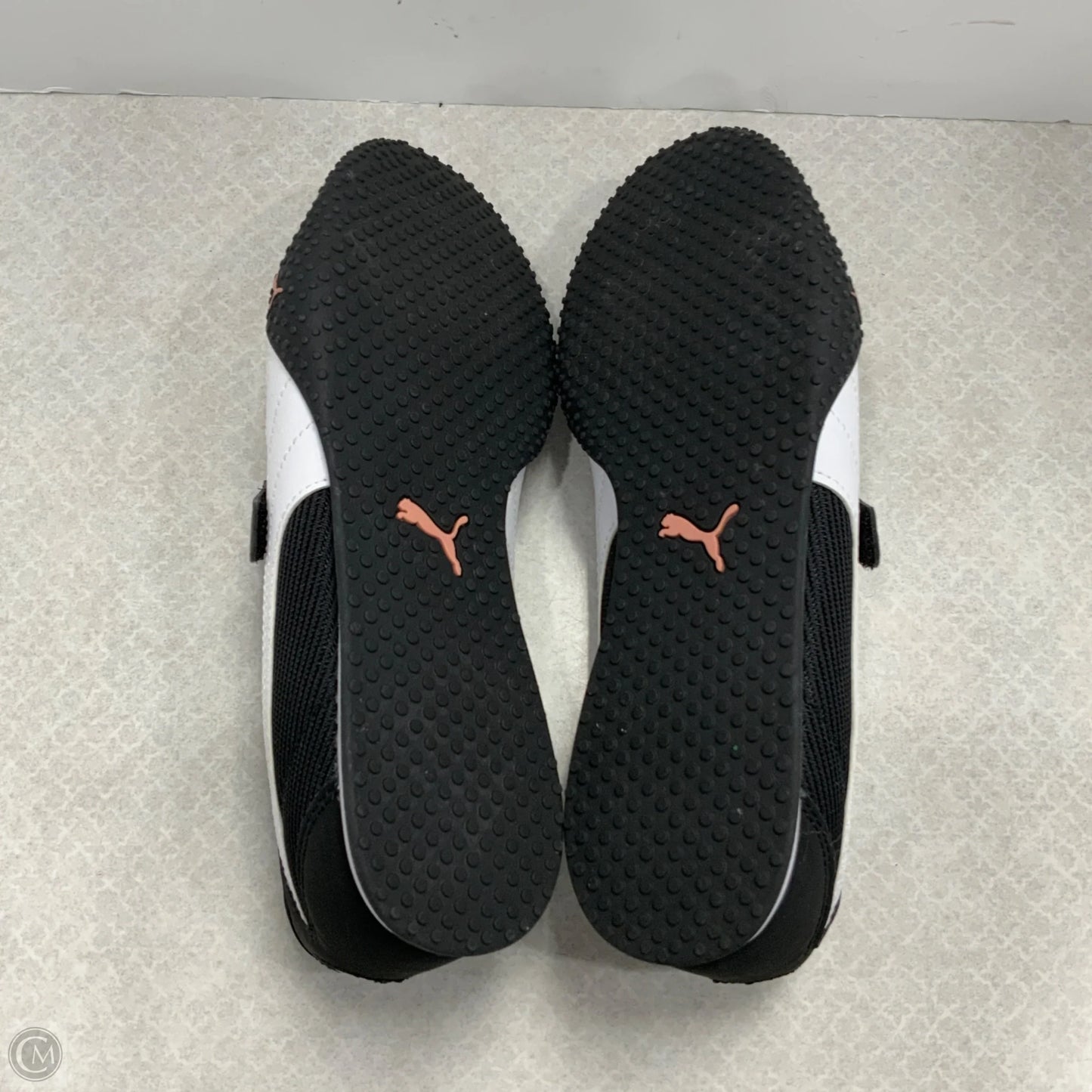 Shoes Sneakers By Puma In Black, Size: 8.5