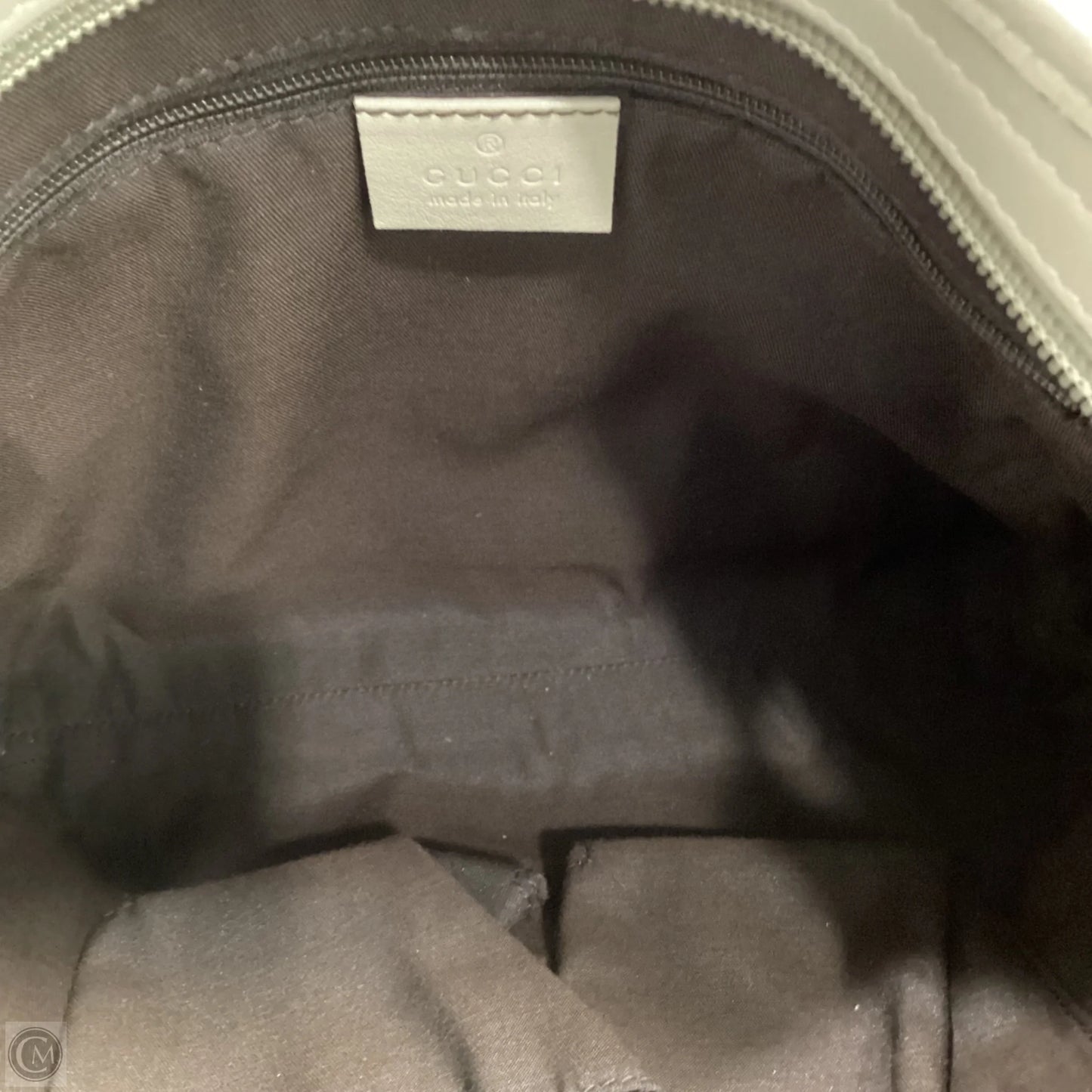 Crossbody Luxury Designer By Gucci, Size: Medium
