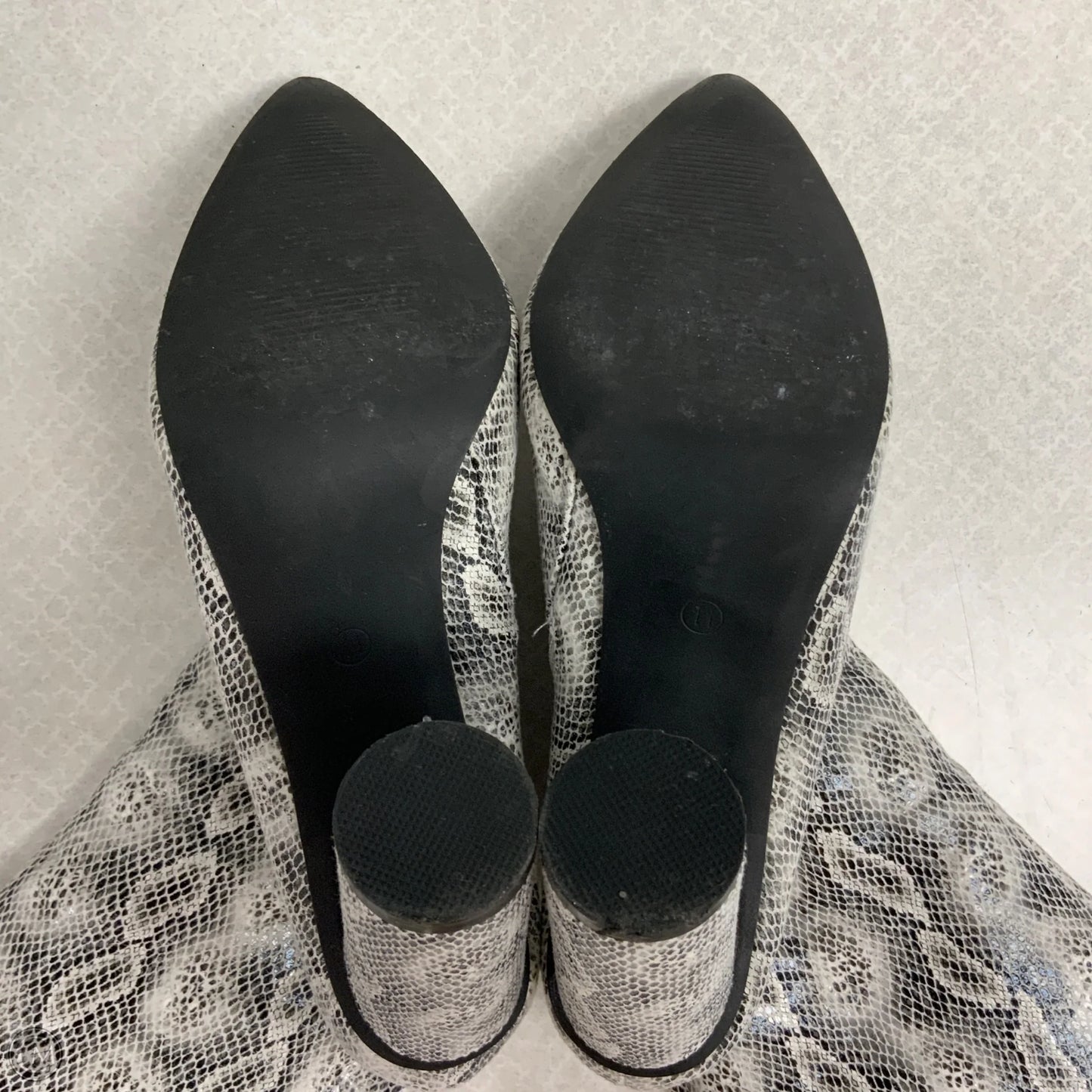 Boots Ankle Heels By Fashion Nova In Snakeskin Print, Size: 11