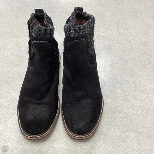 Boots Ankle Flats By Comfortiva In Black & Grey, Size: 9