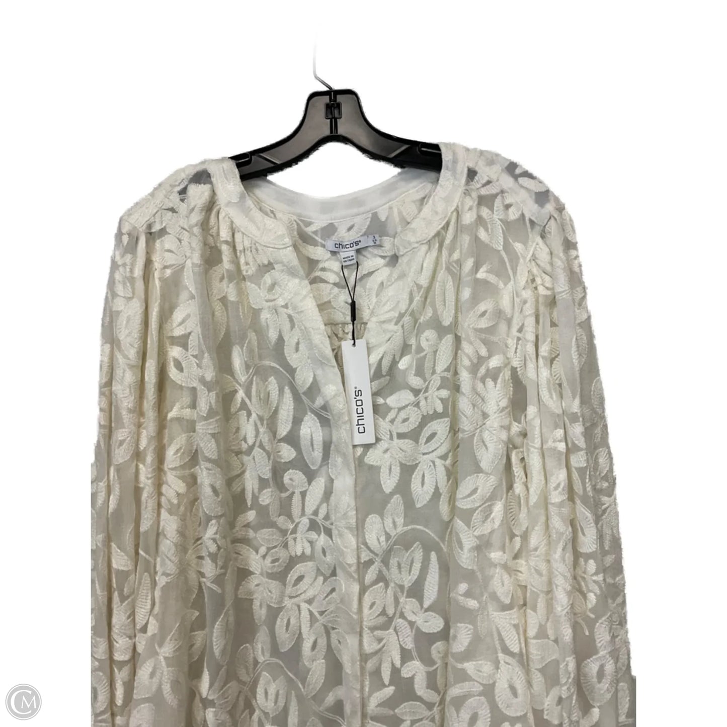 Top Long Sleeve By Chicos In Cream, Size: Xl