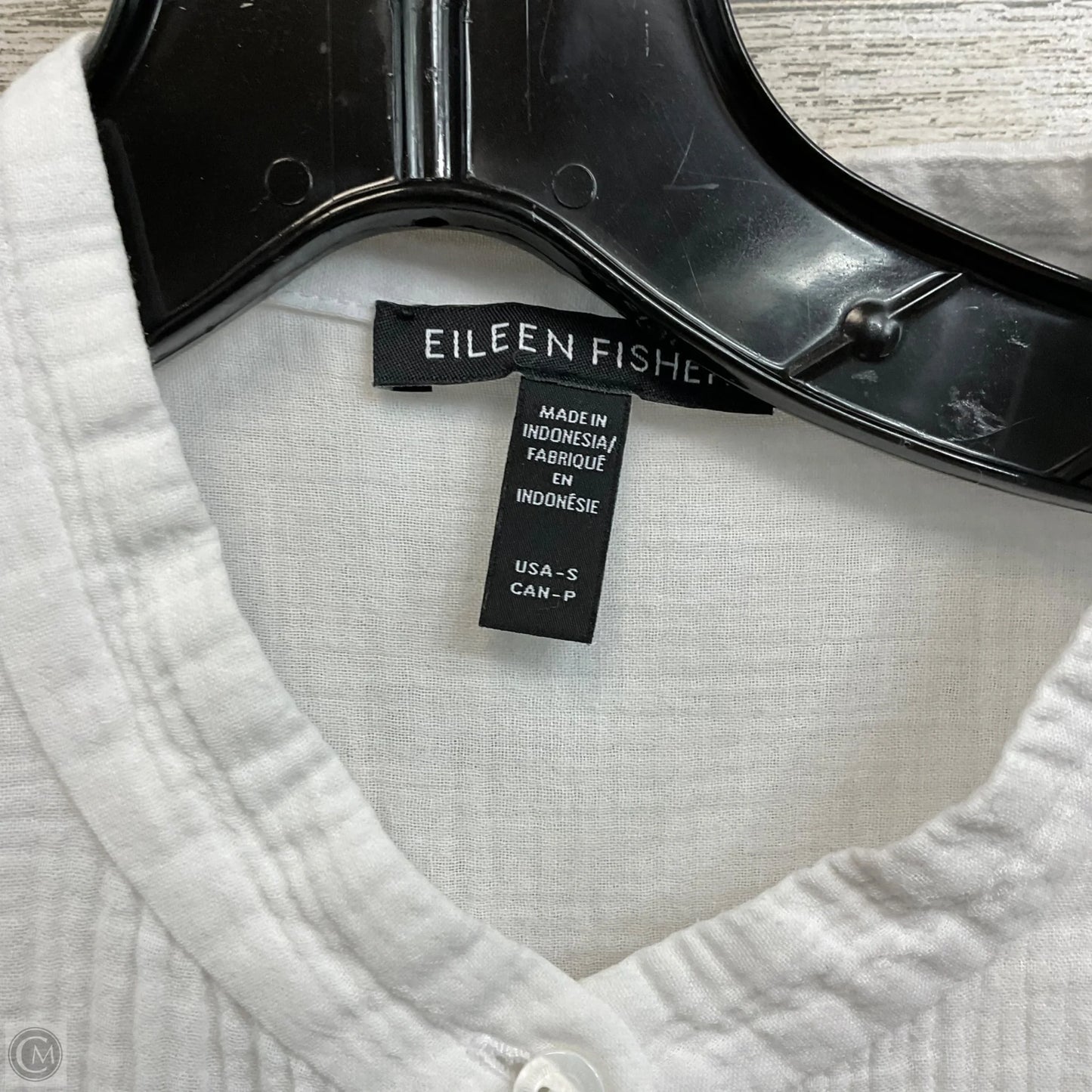 Blouse Long Sleeve By Eileen Fisher In White, Size: S