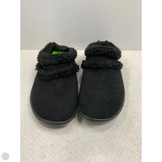 Shoes Flats By Oofos In Black, Size: 5