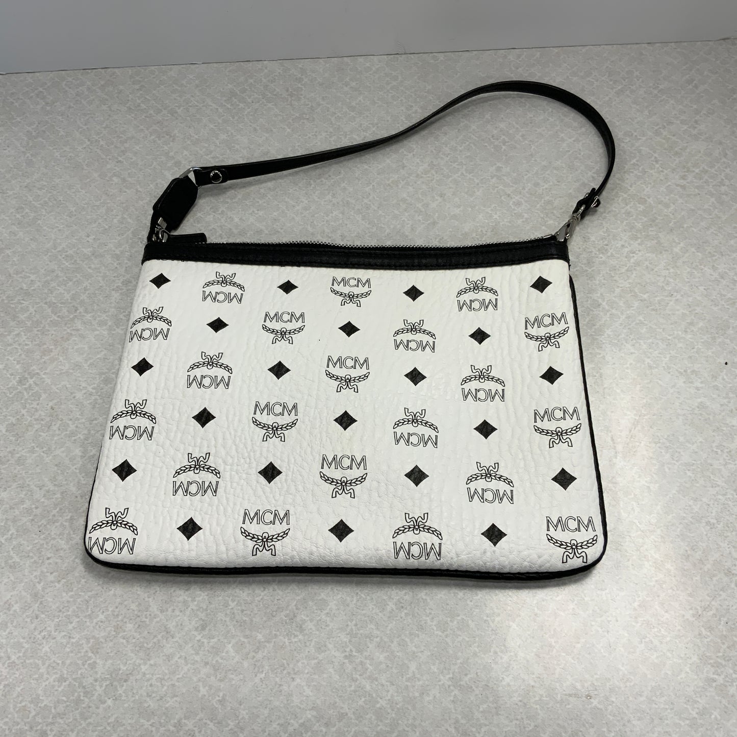 Wristlet Designer Mcm, Size Large