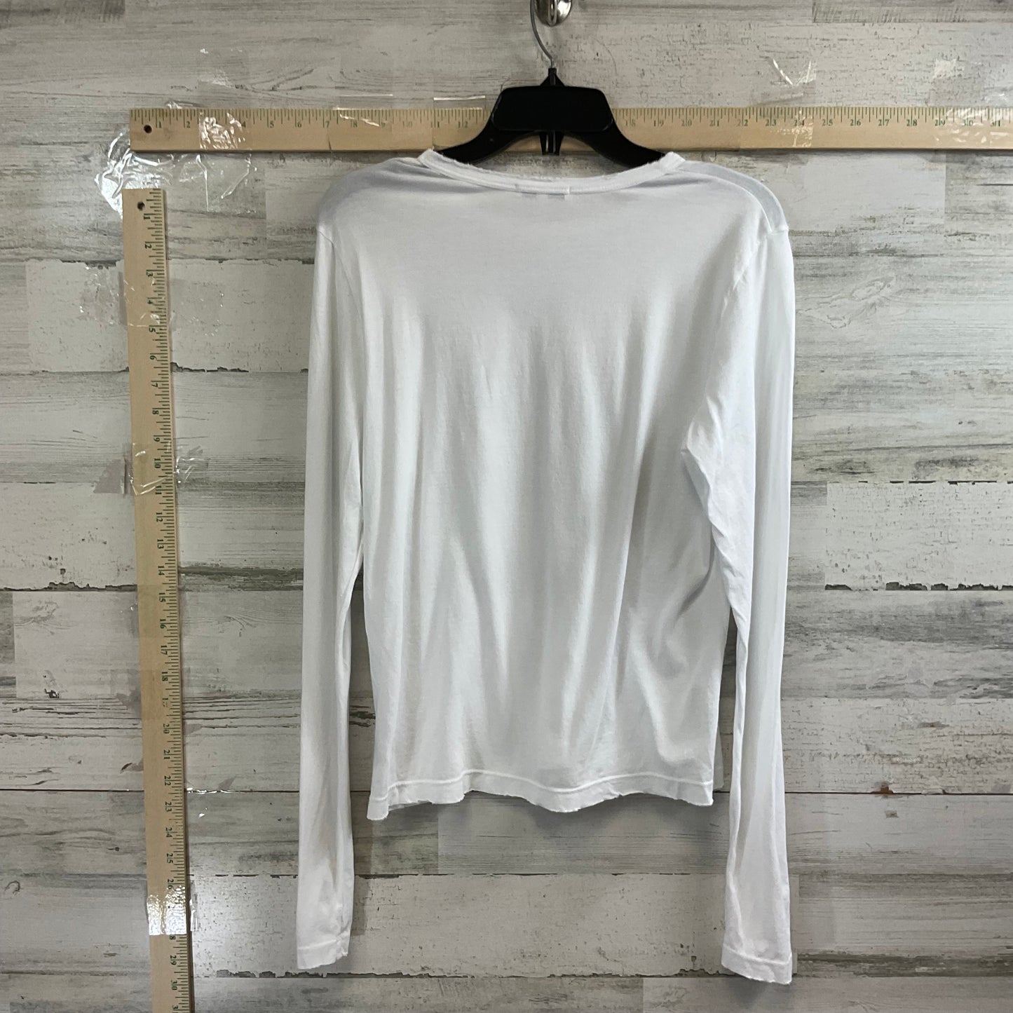 Top Long Sleeve By Cotton Citizen In White, Size: L