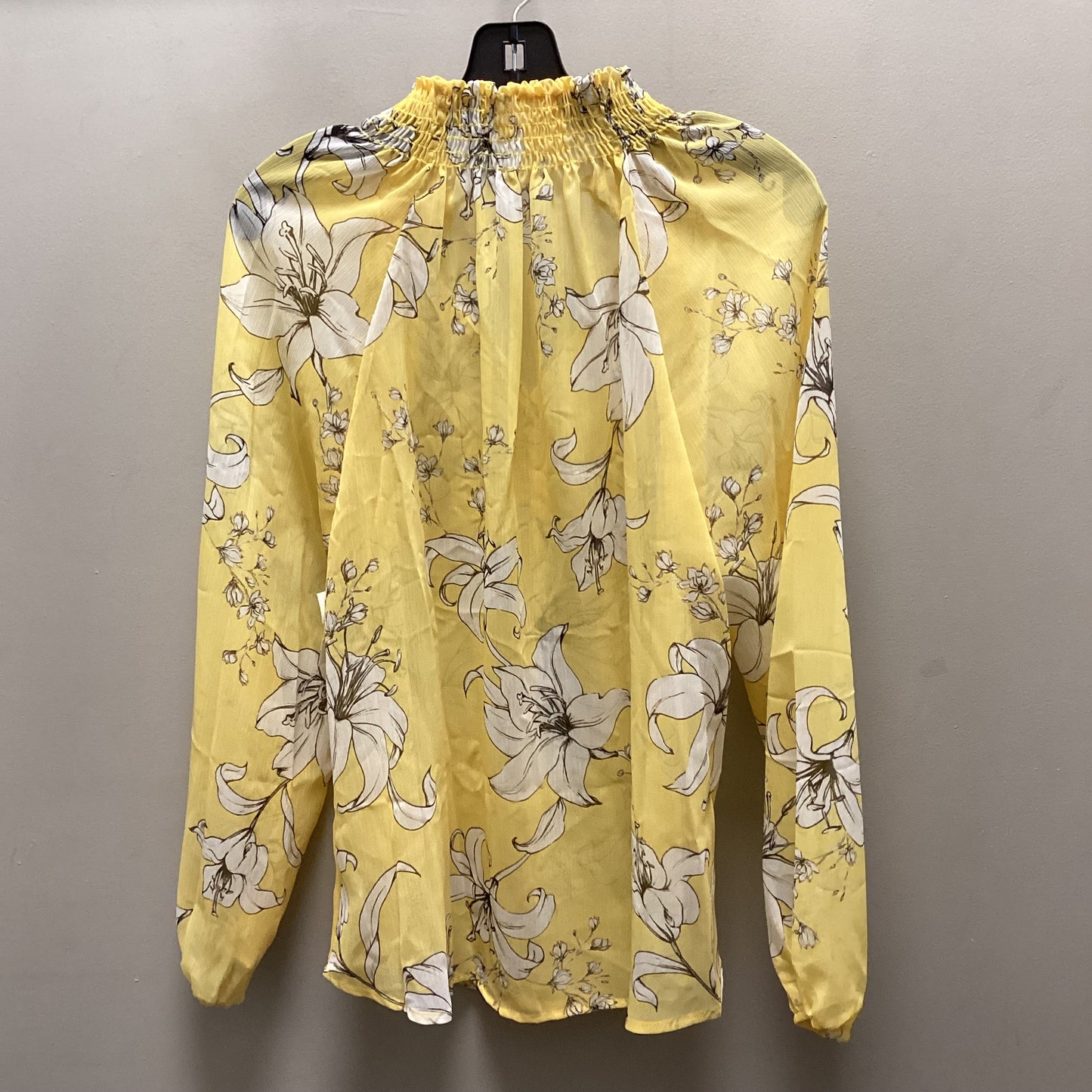 Top Long Sleeve By BUCKET LIST In Yellow, Size: S