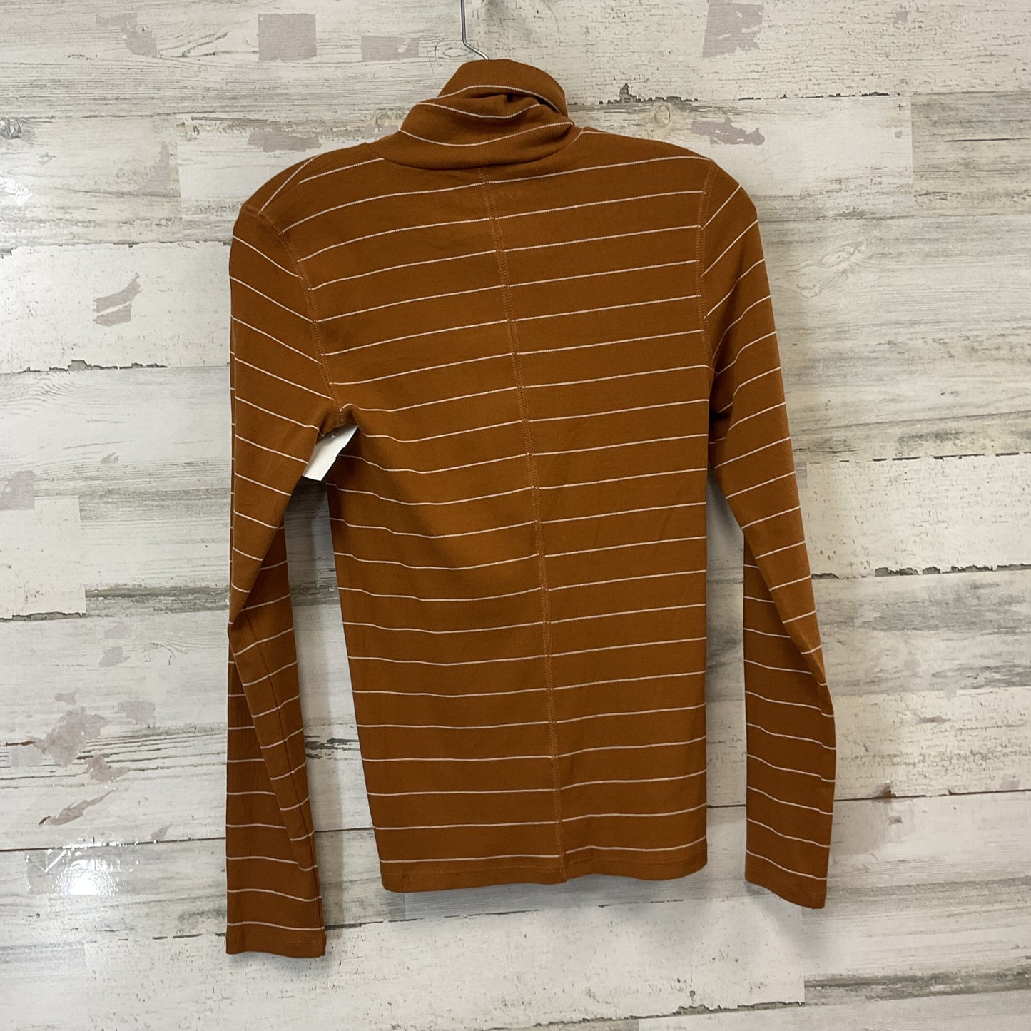 Top Long Sleeve By Everlane  Size: M