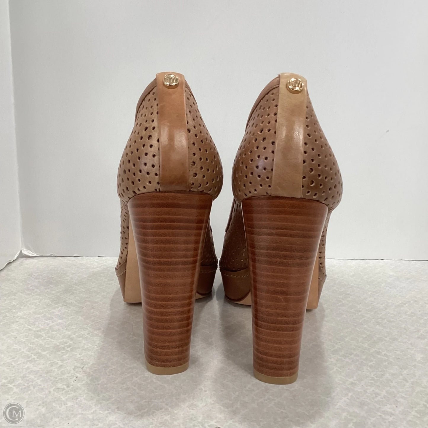 Sandals Designer By Stuart Weitzman In Brown, Size: 8.5