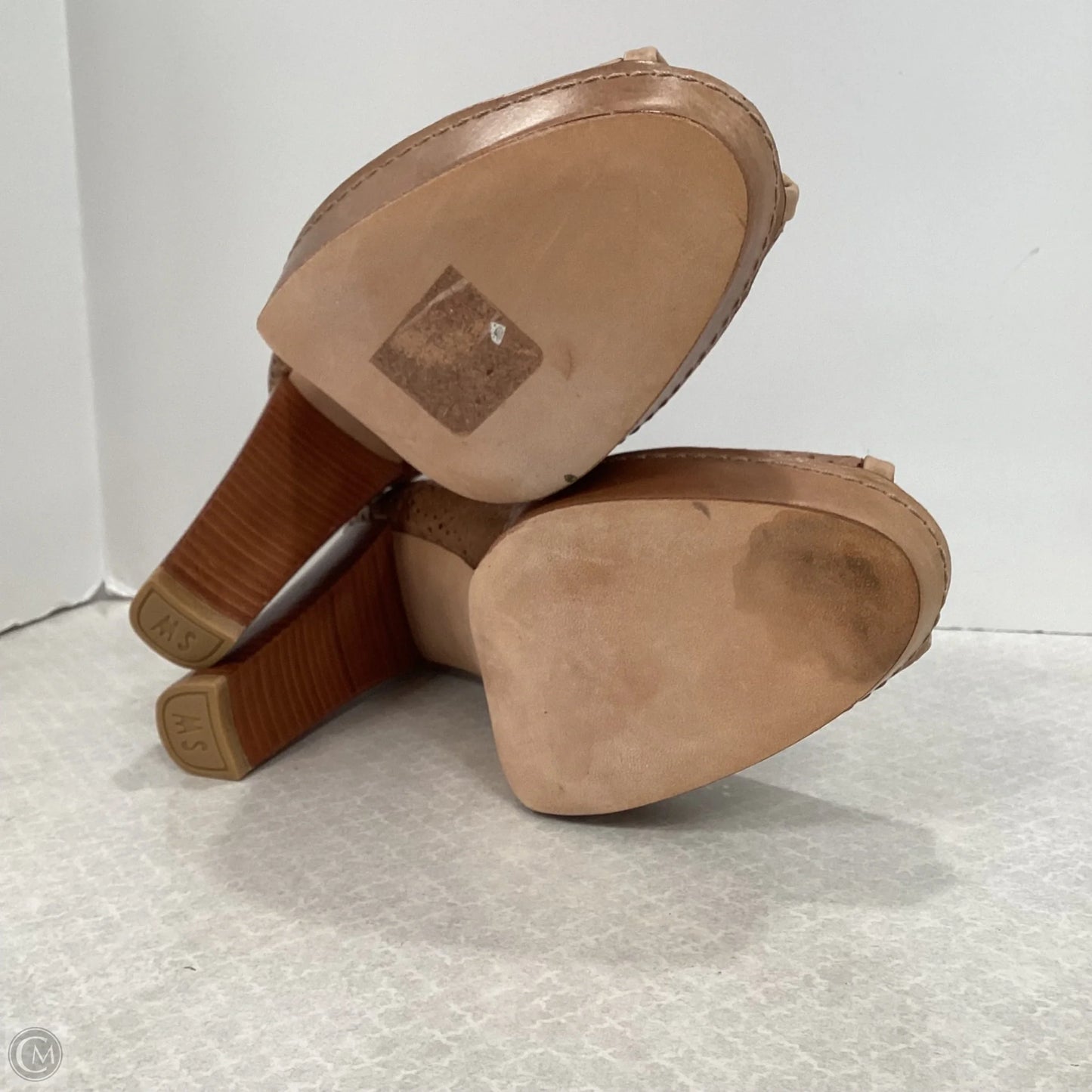 Sandals Designer By Stuart Weitzman In Brown, Size: 8.5