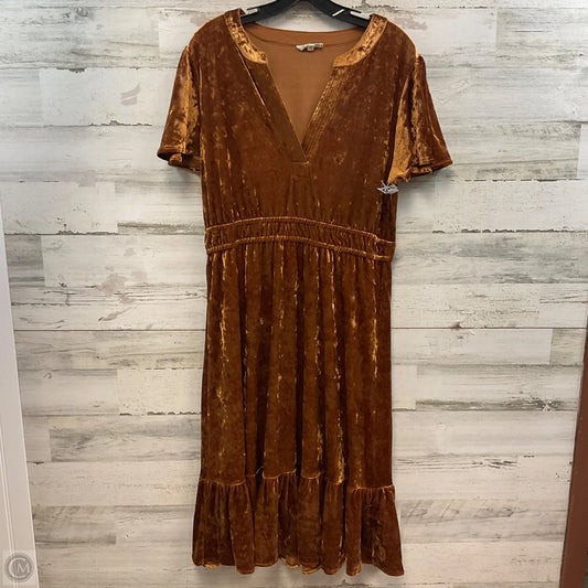 Dress Casual Midi By Mystree In Brown, Size: L