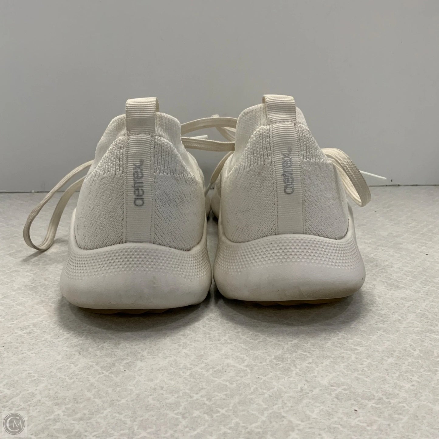 Shoes Athletic By Aetrex In White, Size: 9.5